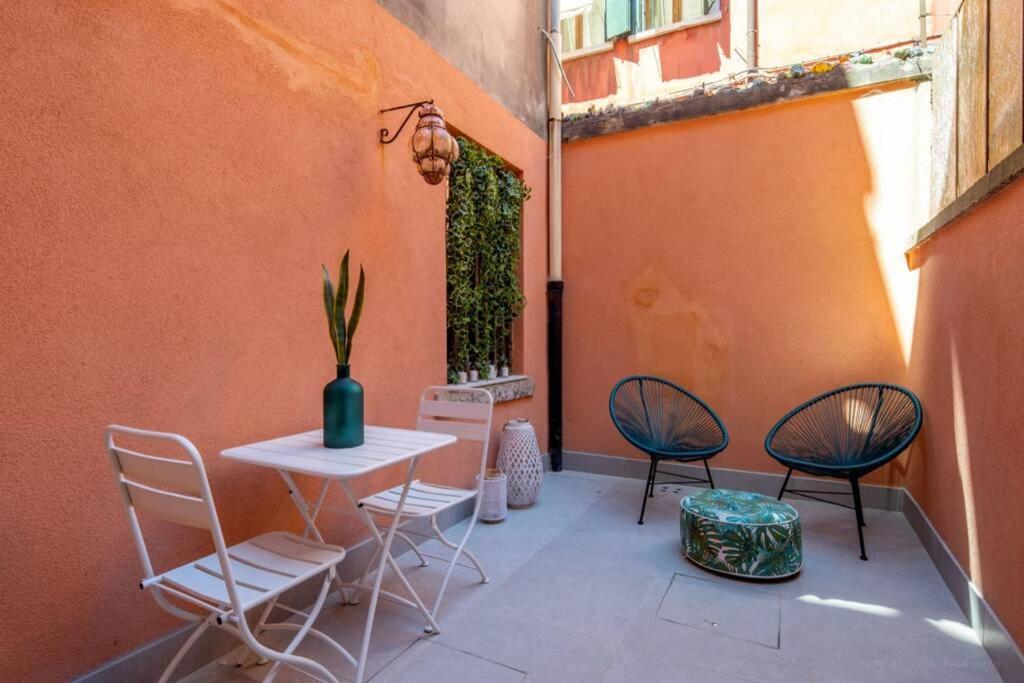 Ormesini Courtyard Apartment Venice Exterior photo